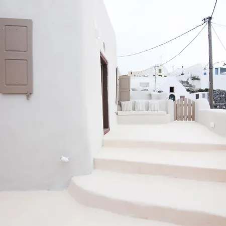White Grape Guest house 3*