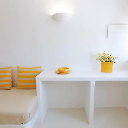 White Grape Oia (Santorini)