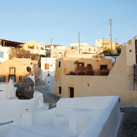 White Grape 3* Oia (Santorini)