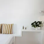 White Grape 3* Oia